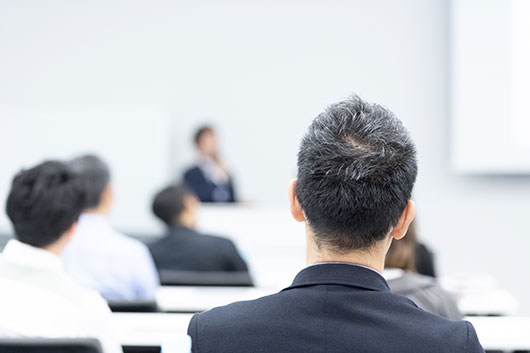 通学講師から直に教わる講習会（生講座）