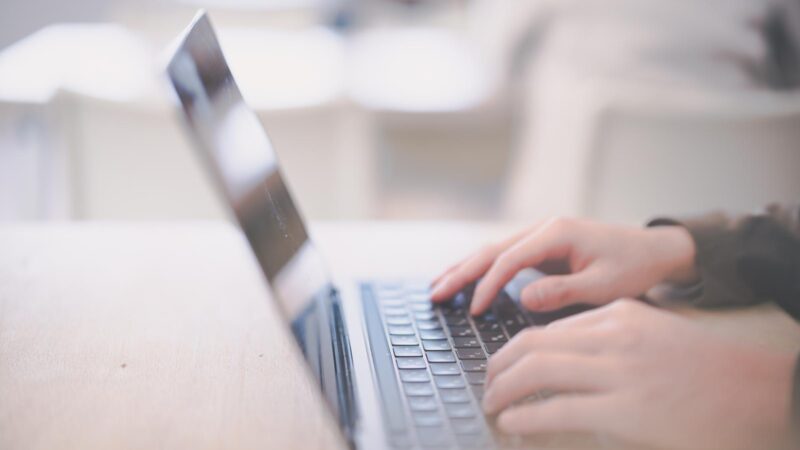 日本語が理解できる労働者にはWeb（オンライン）講座がおすすめ