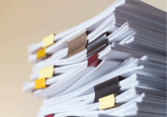 アスベストの見分け方:年代と資料の確認